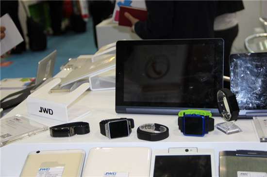 【聚焦】2014香港環(huán)球資源電子展tank007現(xiàn)場(chǎng)圖集